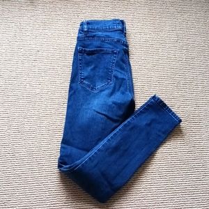 4/25 Skinny Jeans